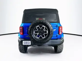 Ford Bronco 2023 4x4 Outer Banks 4 puertas SUV