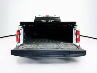 Ford F-150 2023 4x4 XLT 4 puertas SuperCrew 5.5 pies. SB