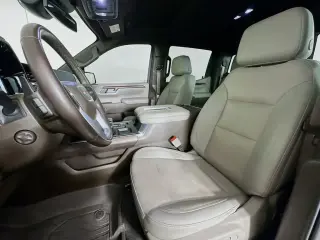 GMC Sierra 1500 2022 4x4 SLT Cabina Crew 4 puertas 5.8 pies. Caja corta