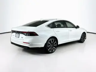 Honda Accord Hybrid 2024 Touring 4 puertas Sedan