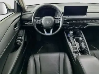 Honda Accord Hybrid 2024 Touring 4 puertas Sedan