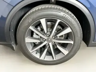 Acura MDX 2025 4 puertas SUV con Paquete de Tecnología