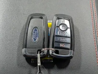 Ford Explorer 2025 AWD ST-Line 4 puertas SUV