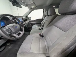 Ford F-150 2025 4x4 XLT 4 puertas SuperCrew 5.5 pies. SB