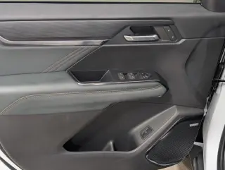 GMC Acadia 2025 4x4 AT4 4 puertas SUV