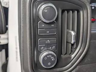GMC Sierra 2500HD 2024 4x4 Pro 4 puertas Cabina de tripulación SB
