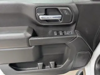 GMC Sierra 2500HD 2024 4x4 Pro 4 puertas Cabina de tripulación SB
