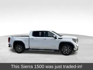 GMC Sierra 1500 2023 4x4 SLT 4 puertas Cabina Crew 6.6 pies. SB