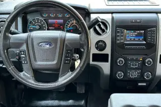 Ford F-150 2013 4x4 XLT 4 puertas SuperCrew Styleside 1.67 m (5.5 pies) SB