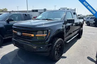 Ford F-150 2025 4x4 XLT 4 puertas SuperCrew 5.5 pies. SB