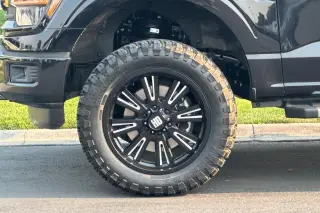 Ford F-150 2025 4x4 XLT 4 puertas SuperCrew 6.5 pies SB