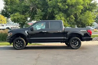 Ford F-150 2025 4x4 XLT 4 puertas SuperCrew 6.5 pies SB