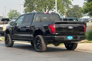 Ford F-150 2025 4x4 XLT 4 puertas SuperCrew 6.5 pies SB