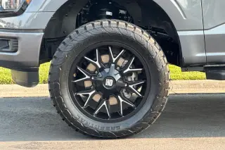 Ford F-150 2025 4x4 XLT 4 puertas SuperCrew 6.5 pies SB