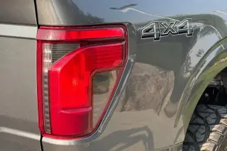Ford F-150 2025 4x4 XLT 4 puertas SuperCrew 6.5 pies SB
