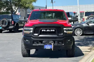 Ram 2500 2019 4x4 Power Wagon 4 puertas, cabina doble, caja de 1.88 m (6.3 pies)