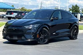 Ford Mustang Mach-E 2025 AWD GT 4 puertas SUV