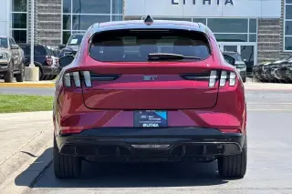 Ford Mustang Mach-E 2025 AWD GT 4 puertas SUV