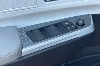 Toyota Sienna 2025 AWD LE 8 Pasajeros 4 Puertas Minivan