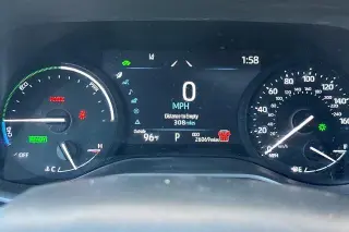 Toyota Sienna 2025 AWD LE 8 Pasajeros 4 Puertas Minivan