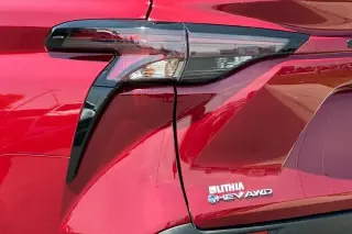 Toyota Sienna 2025 AWD LE 8 Pasajeros 4 Puertas Minivan