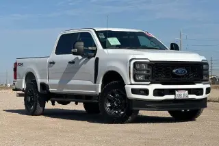 Ford F-250 Super Duty 2024 4x4 XL 4 puertas Cabina Crew 8 pies LB Pickup