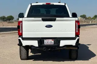 Ford F-250 Super Duty 2024 4x4 XL 4 puertas Cabina Crew 8 pies LB Pickup