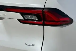 Toyota Grand Highlander 2024 XLE 4 puertas SUV
