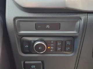 Ford F-150 2025 4x2 XLT 4p SuperCrew 5.5 ft. CB