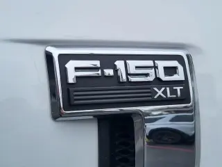 Ford F-150 2025 4x4 XLT 4 puertas SuperCrew 6.5 pies. SB