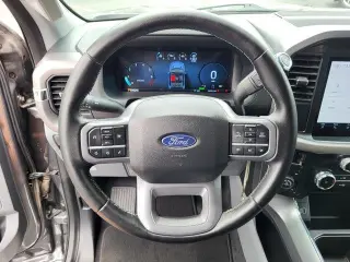 Ford F-150 2025 4x4 XLT 4 puertas SuperCrew 6.5 pies. SB