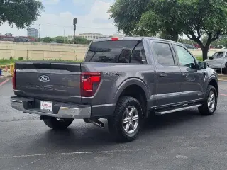 Ford F-150 2025 4x4 XLT 4 puertas SuperCrew 6.5 pies. SB