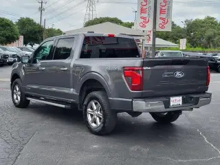 Ford F-150 2025 4x4 XLT 4 puertas SuperCrew 6.5 pies. SB
