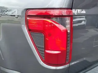 Ford F-150 2025 4x4 XLT 4 puertas SuperCrew 6.5 pies. SB