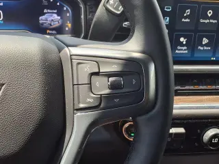Chevrolet Silverado 1500 2025 4x2 LT 4 puertas Cabina Crew 5.8 pies. SB