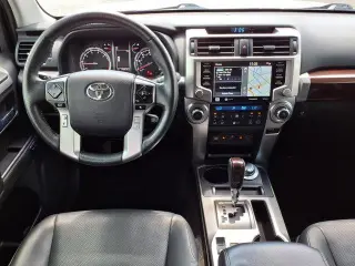Toyota 4Runner 2023 AWD Limited 4 puertas SUV