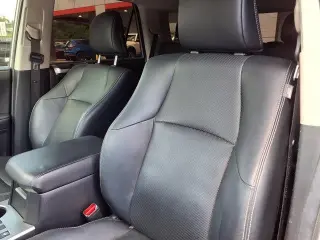 Toyota 4Runner 2023 AWD Limited 4 puertas SUV