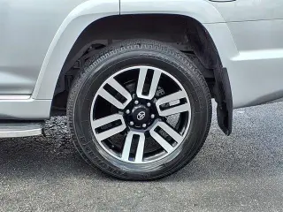 Toyota 4Runner 2023 AWD Limited 4 puertas SUV