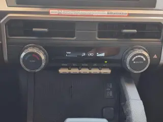 Toyota 4Runner 2025 4x4 SR5 4 puertas SUV