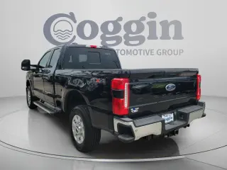 Ford F-250 Super Duty 2023 4x4 XLT 4 puertas SuperCab 6.8 pies. Pickup SB