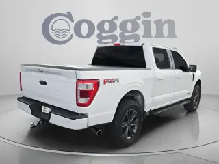 Ford F-150 2023 4x4 Lariat 4 puertas SuperCrew 5.5 pies. SB