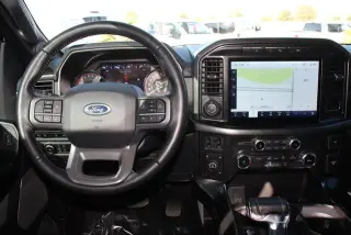 Ford F-150 2022 4x4 XLT 4 puertas SuperCrew 5.5 pies. SB