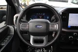 Ford F-150 2025 4x4 XLT 4 puertas SuperCrew 5.5 pies SB