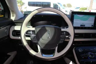 Lincoln Nautilus 2022 AWD Black Label 4 puertas SUV
