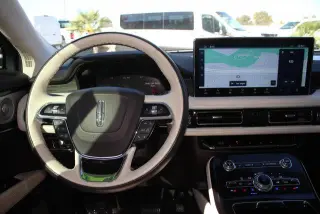 Lincoln Nautilus 2022 AWD Black Label 4 puertas SUV
