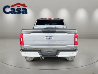 Ford F-150 2023 4x4 XLT 4 puertas SuperCrew 5.5 pies. SB