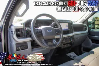 Ford F-250 Super Duty 2024 4x4 XL 4 puertas Cabina Crew 6.8 pies. Caja Pickup