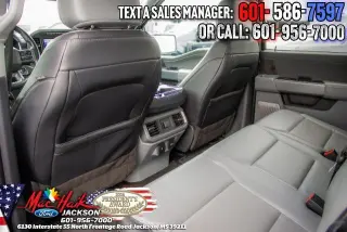 Ford F-150 2023 4x4 Lariat 4 puertas SuperCrew 6.5 pies. SB