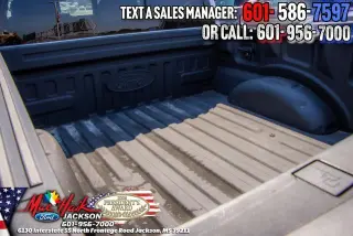 Ford F-150 2023 4x4 Lariat 4 puertas SuperCrew 5.5 pies. Caja corta
