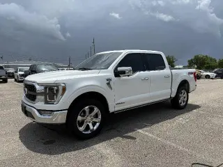 Ford F-150 2021 4x4 King Ranch 4 puertas SuperCrew 5.5 pies. SB